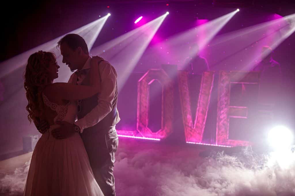 Le mariage de SEVERINE ET LOUIS Photo ©Studio7700BE chez Fhano eu