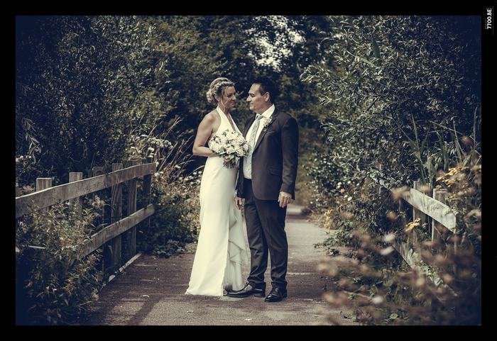 Photo de mariage réalisée par le Studio 7700.BE chez Fhano